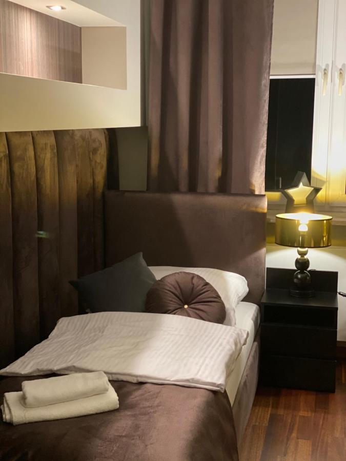 Family & Business Sauna Apartments Klonowa Nad Zalewem, Unikat Spa Кельце Экстерьер фото